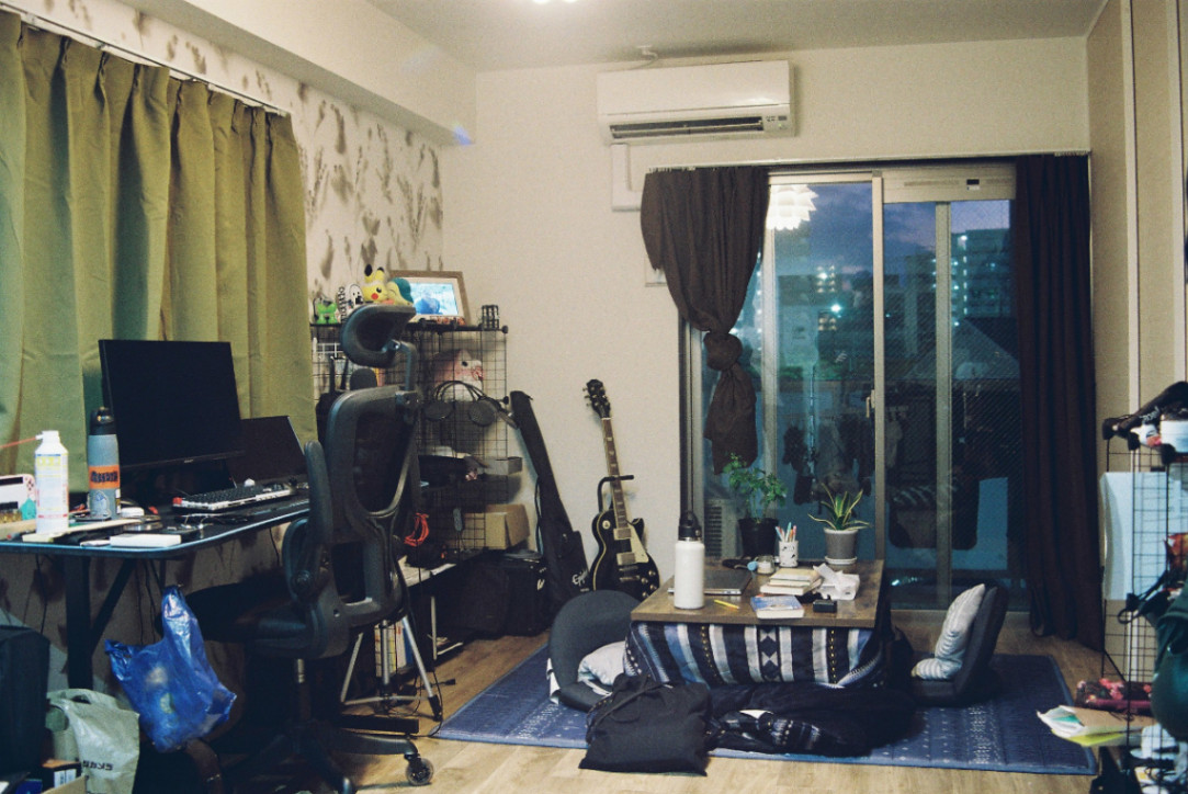 Frame 4