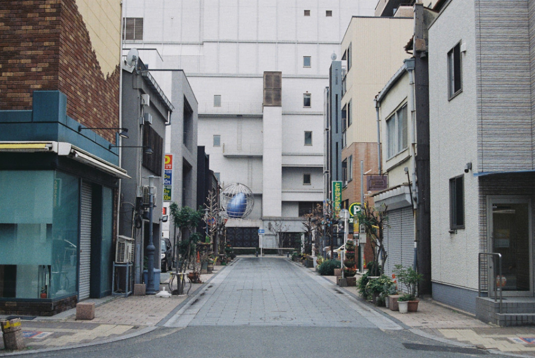 Frame 9