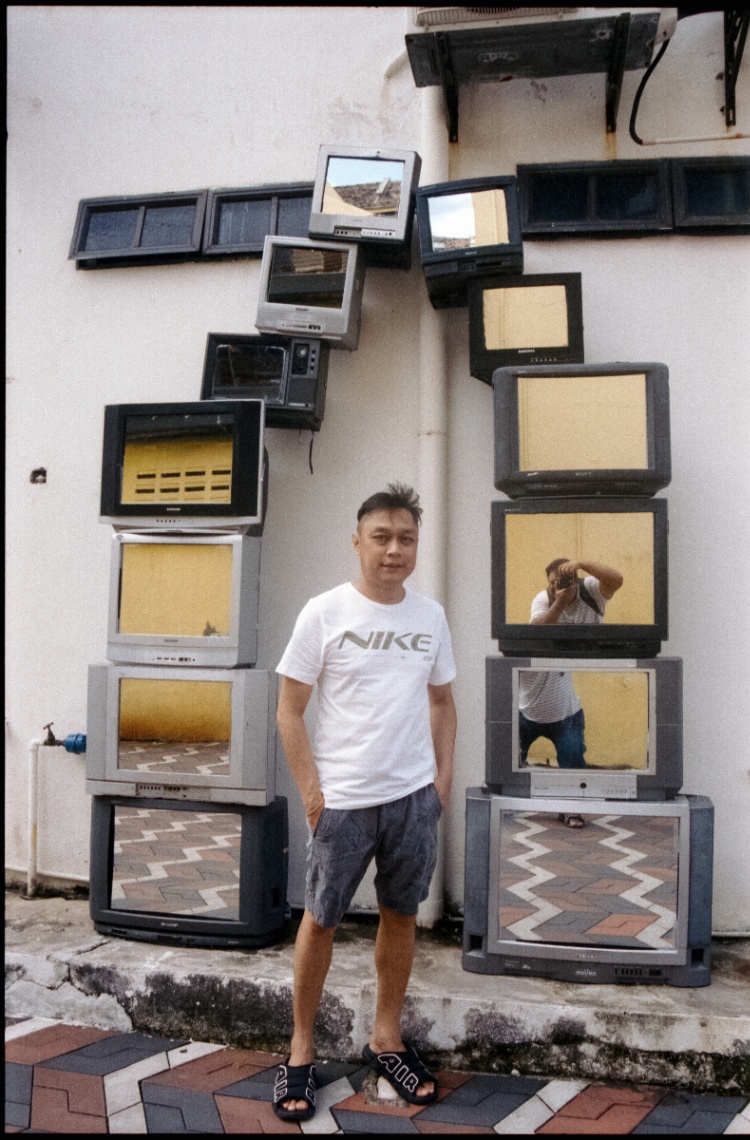 Frame 4