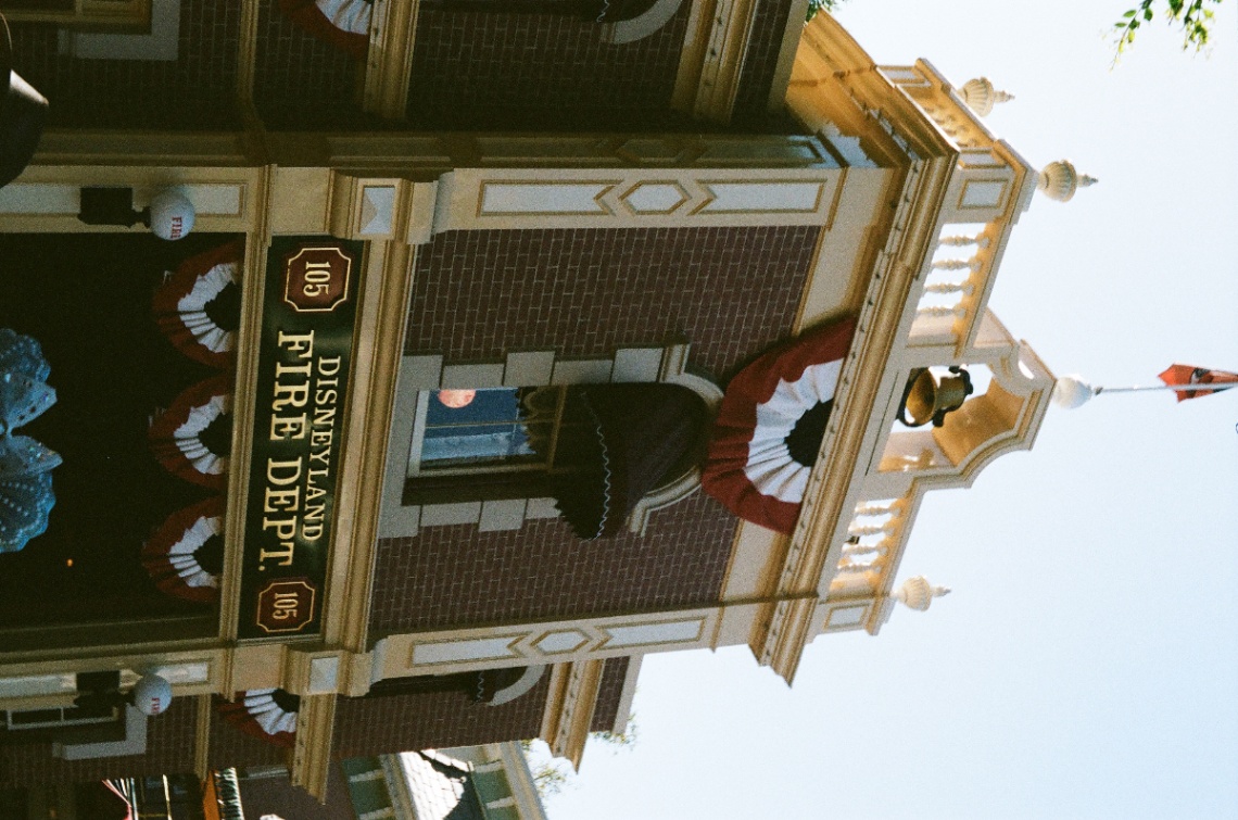 Frame 28