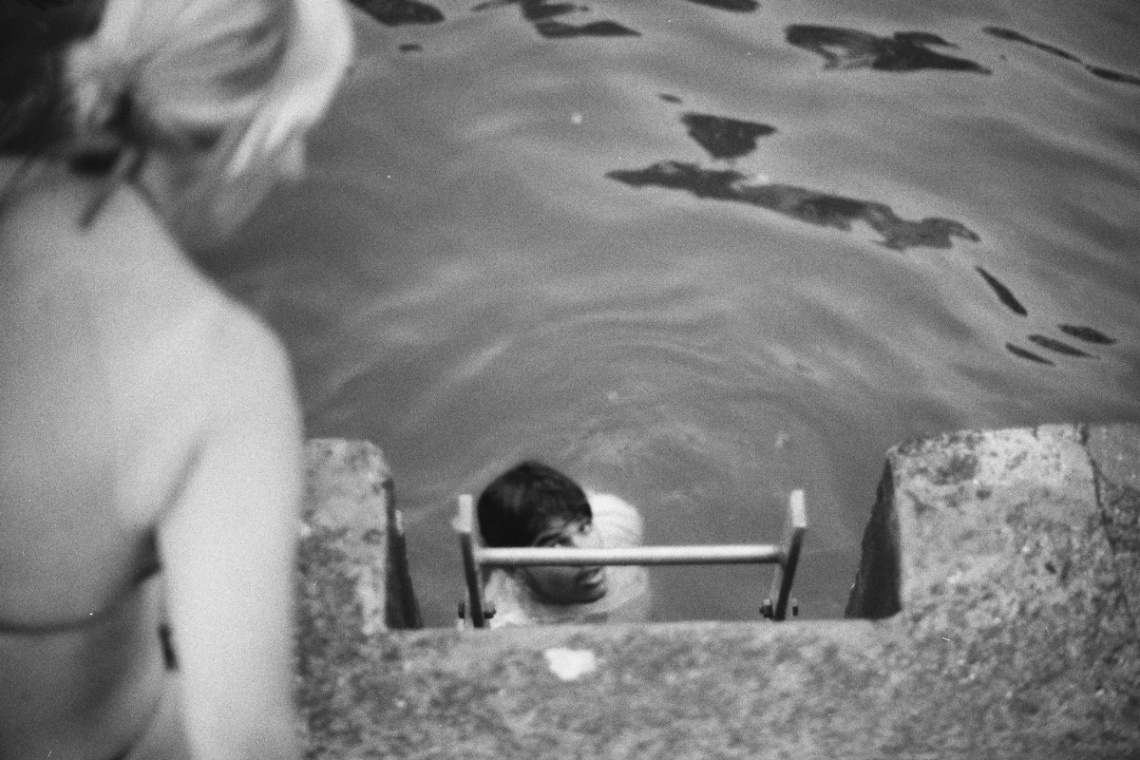 Frame 32
