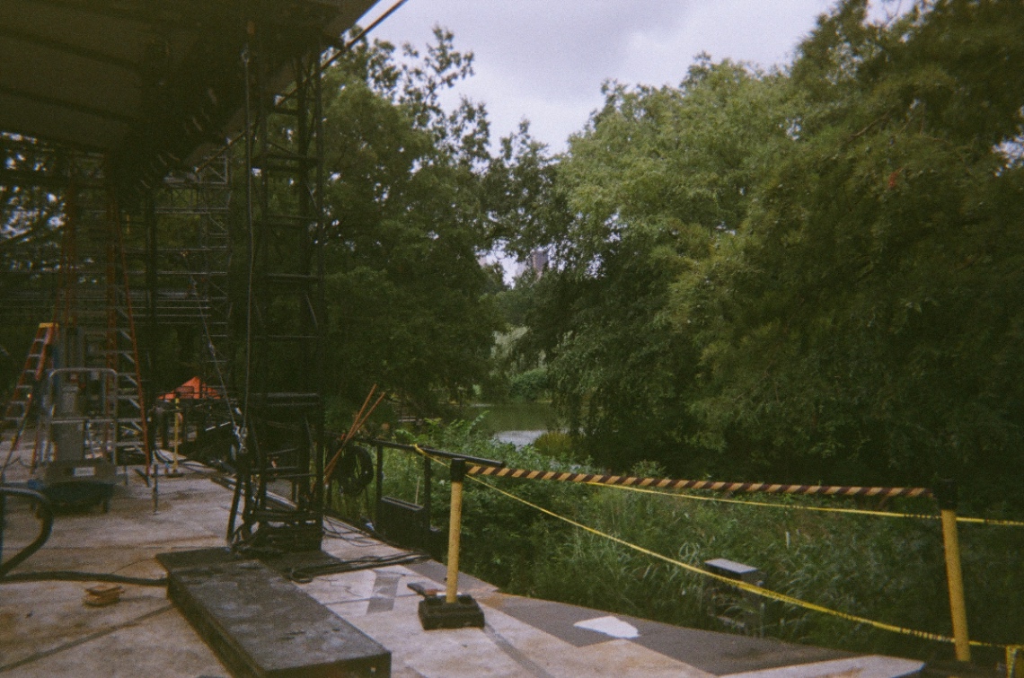 Frame 19