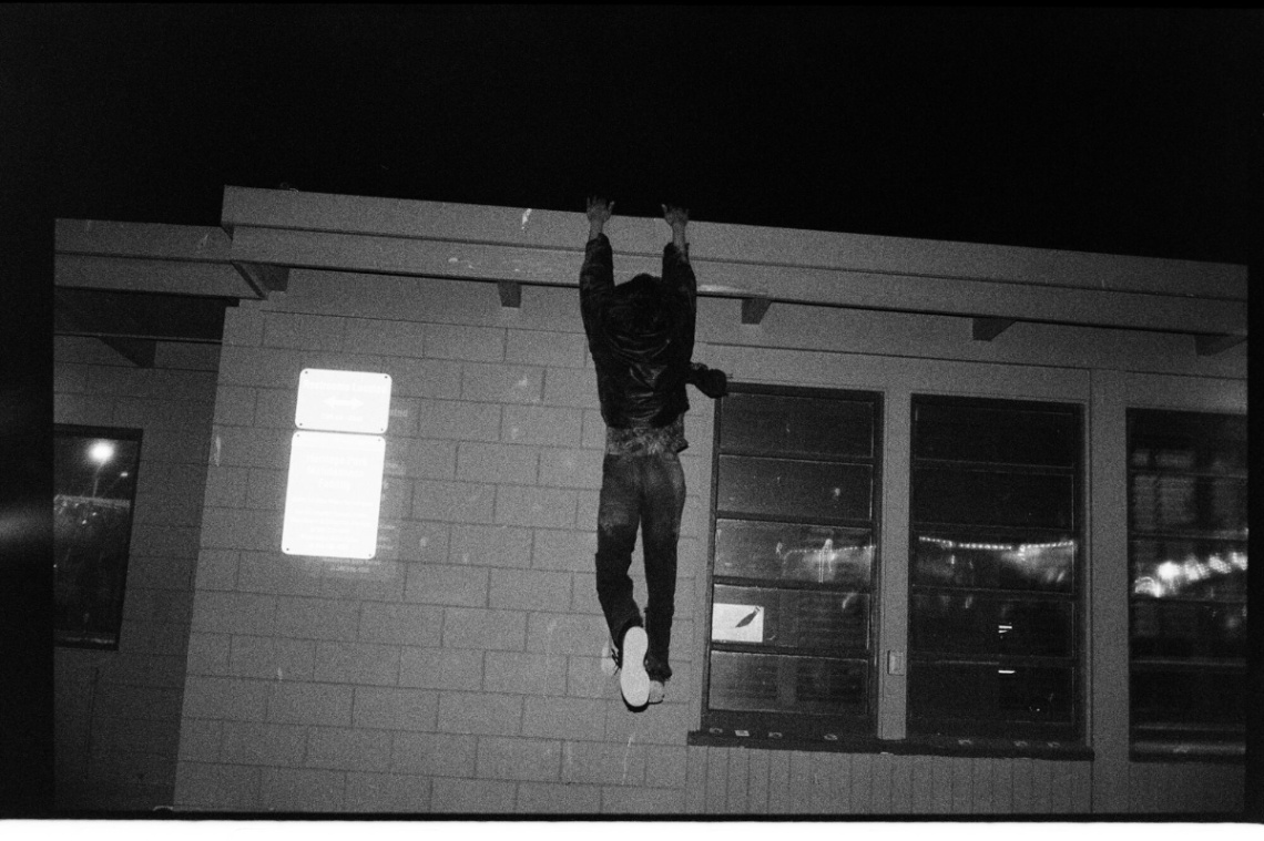 Frame 26